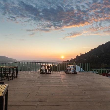 Hotel Peepal Tree Rishikesh Exterior photo