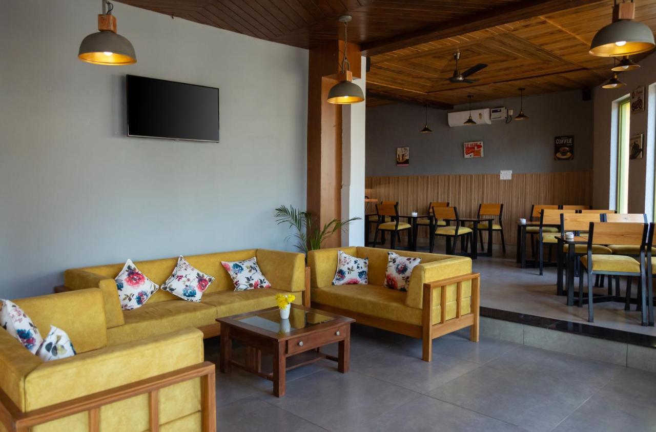 Hotel Peepal Tree Rishikesh Exterior photo