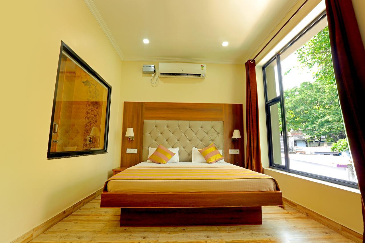 Hotel Peepal Tree Rishikesh Exterior photo