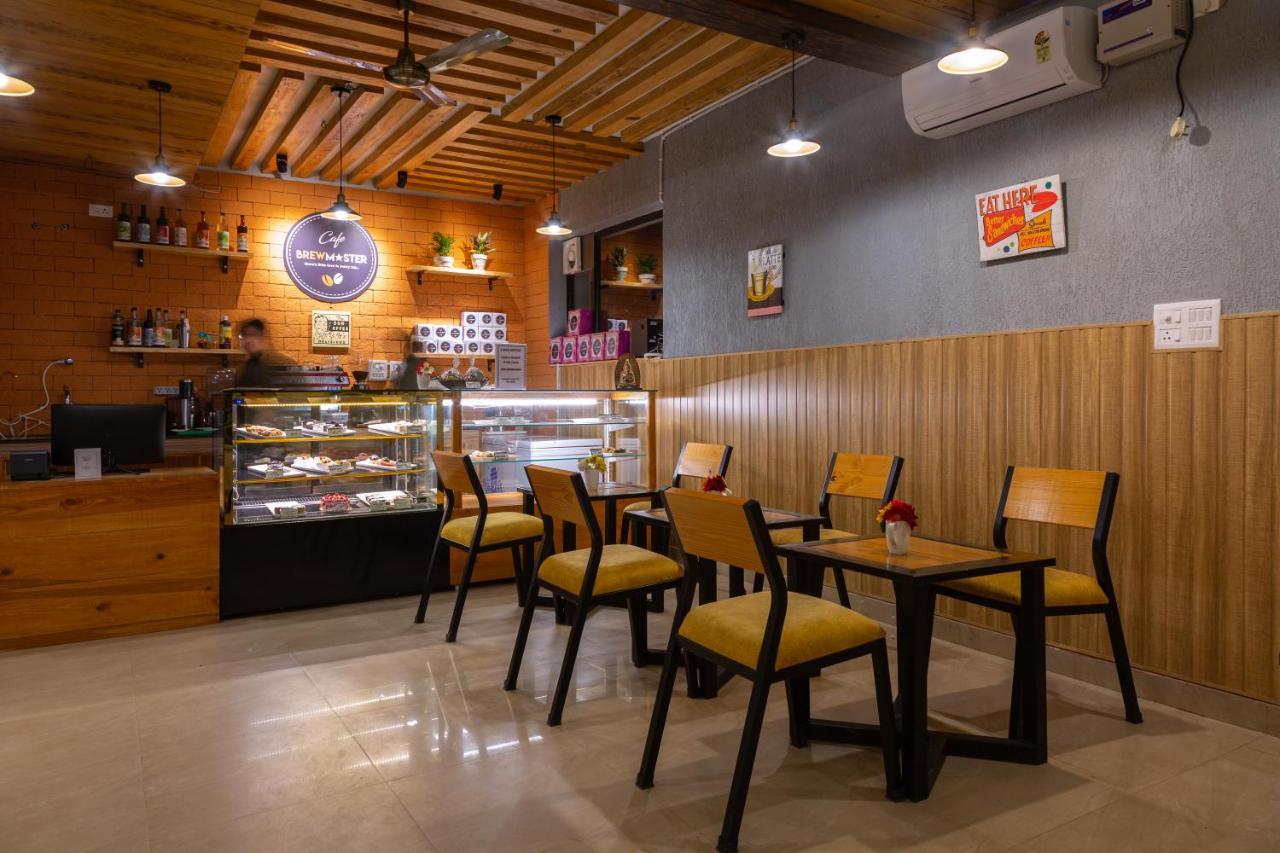 Hotel Peepal Tree Rishikesh Exterior photo